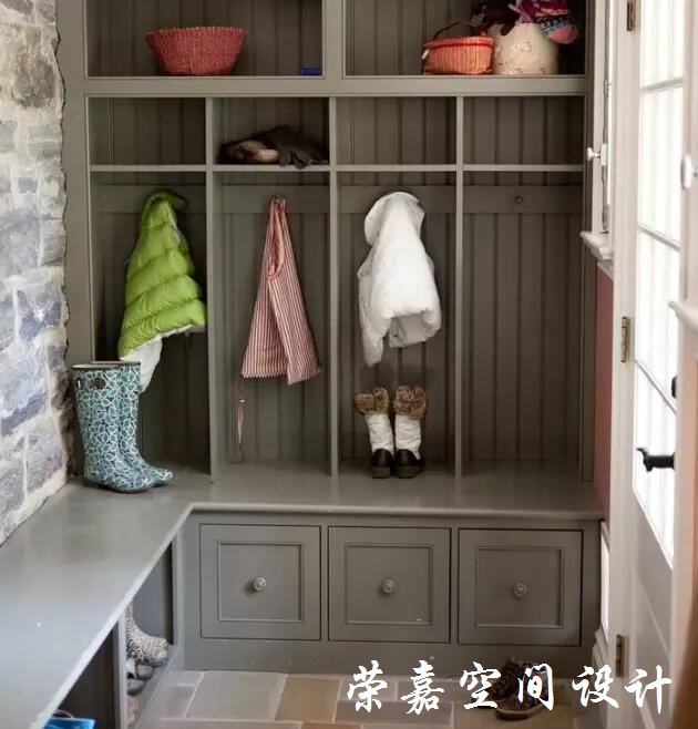 這樣的入戶鞋柜設(shè)計，你可還滿意？