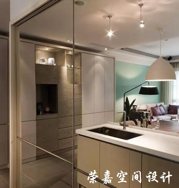 85平現(xiàn)代兩居室，滿滿的小資情調(diào)！