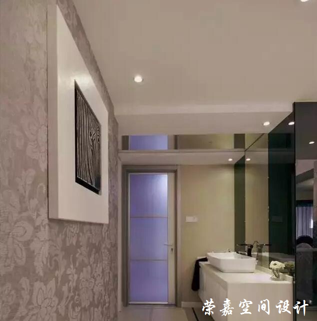 你關(guān)心過(guò)廁所門的選擇嗎？后悔沒(méi)早點(diǎn)發(fā)現(xiàn)！